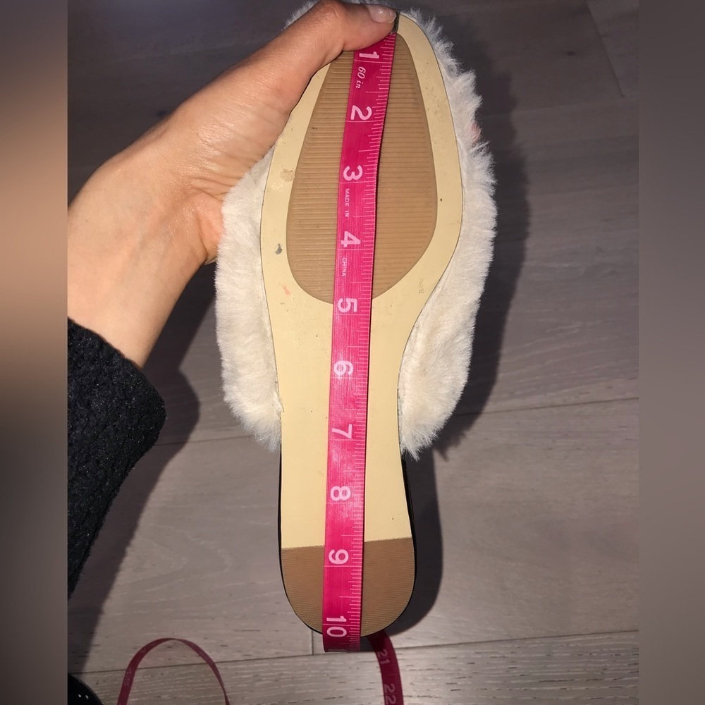 Haven Well Within Cream faux fur  Mules - Women's 7 - Picture 6 of 6
